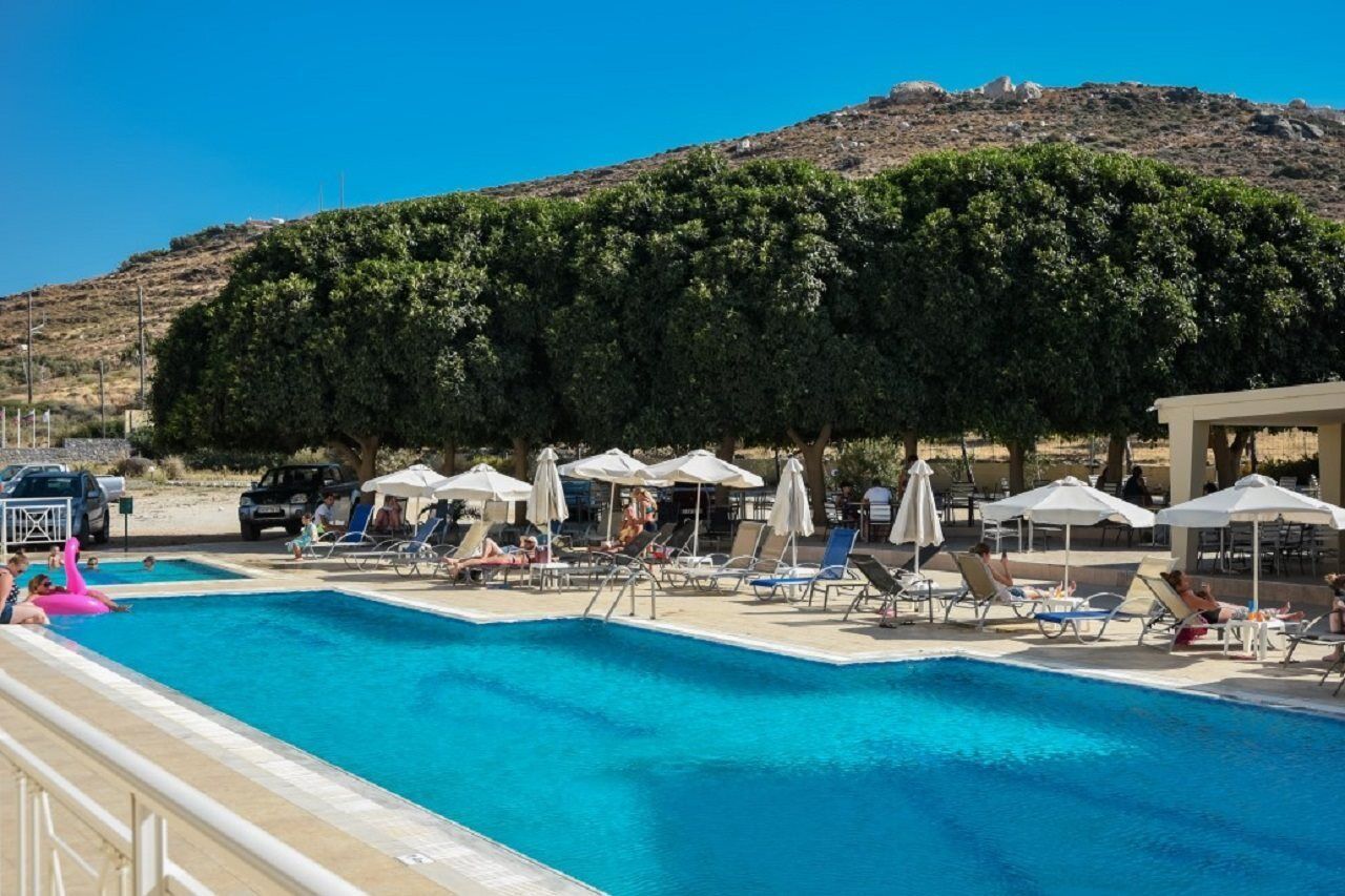 Chrissy'S Paradise Agia Pelagia Exteriör bild